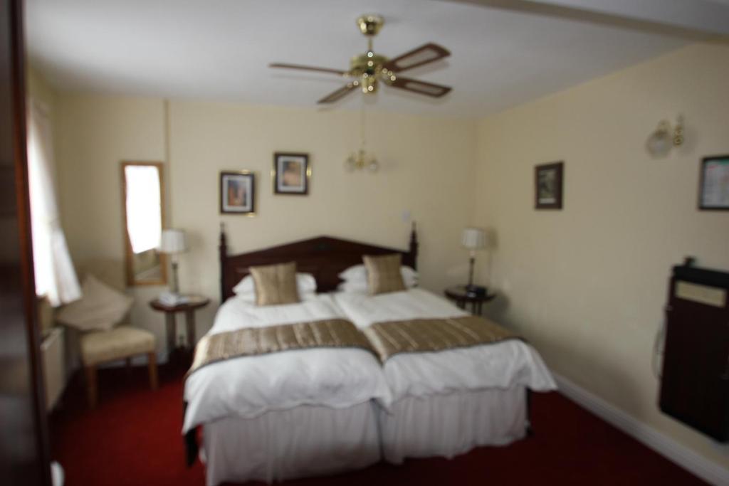Longview Hotel Knutsford Zimmer foto