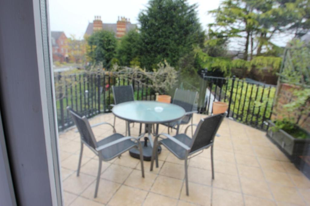 Longview Hotel Knutsford Zimmer foto